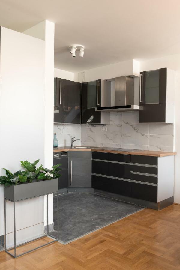 Gozsdu Design Apartment *